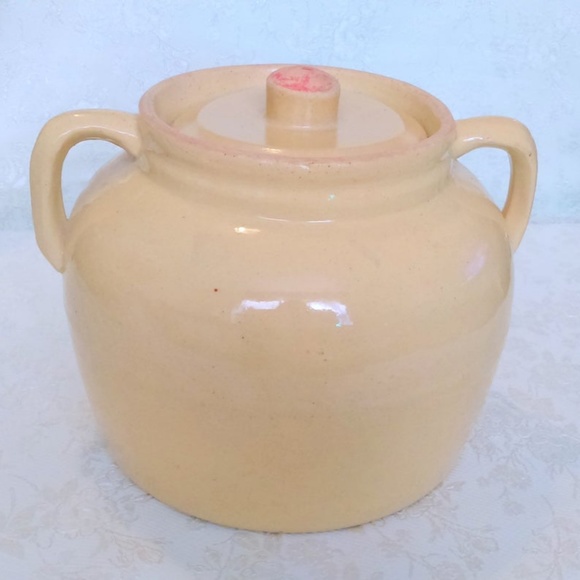 Kooki Kraft Pottery Lidded Cookie Biscuit Crock *